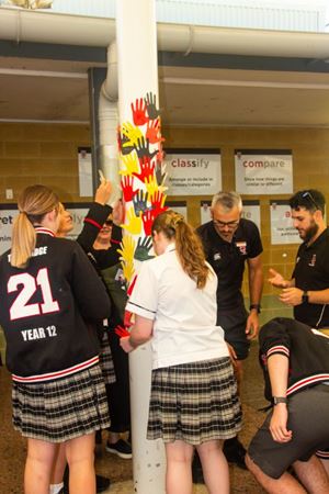 NAIDOC HANDS-17